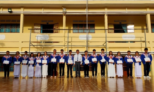 Giải cầu lông học sinh năm 2020 - 2021