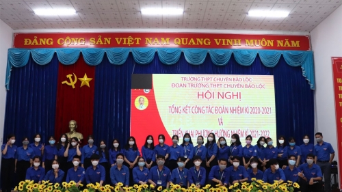 HỘI NGHỊ TỔNG KẾT CÔNG TÁC ĐOÀN VÀ PHONG TRÀO THANH NIÊN 2020 – 2021 VÀ TRIỂN KHAI PHƯƠNG HƯỚNG NHIỆM KỲ 2021 – 2022