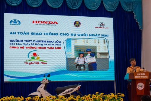 NGOẠI KHÓA TUYÊN TRUYỀN AN TOÀN GIAO THÔNG